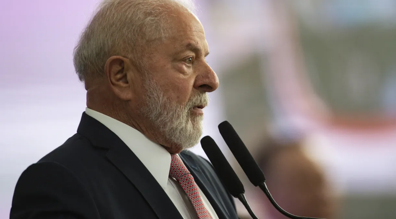 Declarações de Lula sobre dívida pública ressuscitaram temor do mercado, dizem economistas